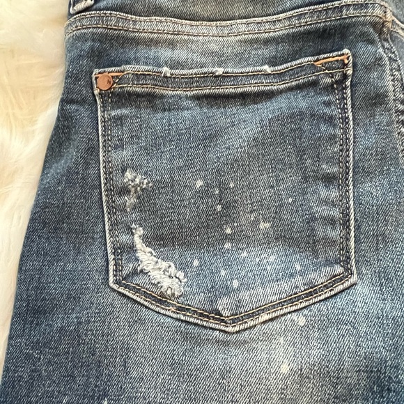 Judy Blue Shorts Judy Blue Distressed Paint Splatter Denim Shorts